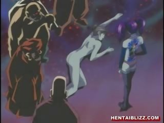 Monja hentai brutalmente follando por bandits y deglución corrida