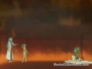Süß brünette anime mädchen wird neckten von ein grün behaart sheboy